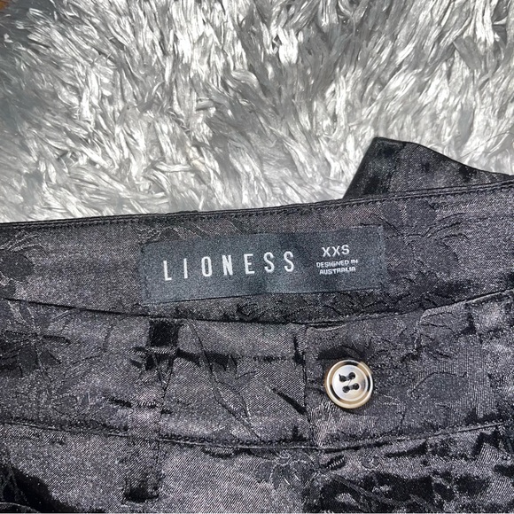 Lioness NWT St. Germain pants Black - Picture 3 of 3